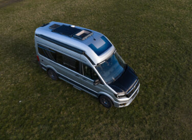 defaultKnaus boxdrive 600 xl for sale ,off grid , huge spec .